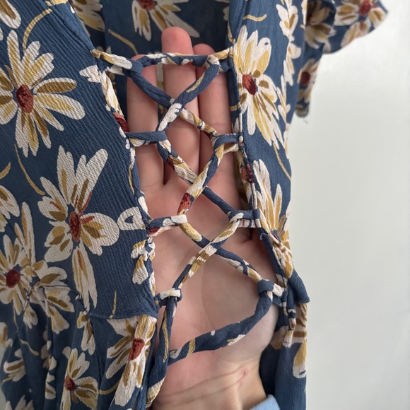 At Last & Co - Daisy Flowy Long Dress with Corset Back Vintage - Picture 3 of 5